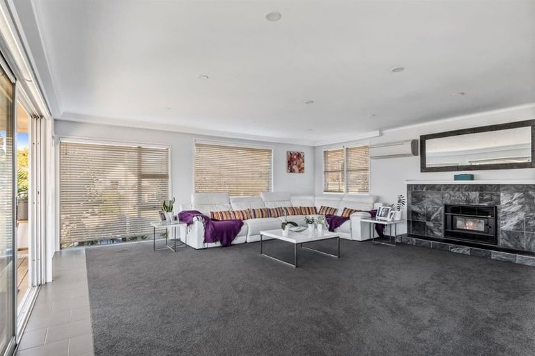 Photo of property in 3 Turei Road, Kawakawa Bay, Papakura, 2585