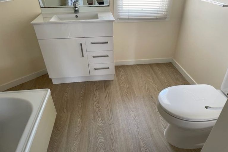 Photo of property in 2/8 Beatrice Road, Remuera, Auckland, 1050