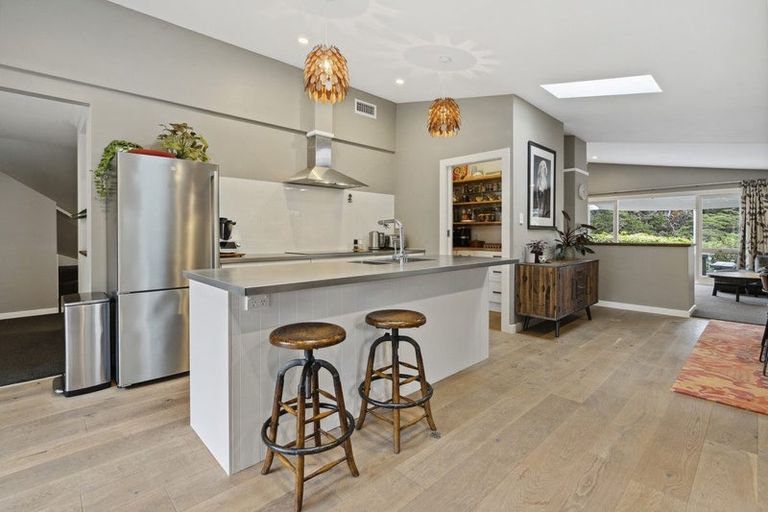 Photo of property in 9 Pukerua Beach Road, Pukerua Bay, 5026