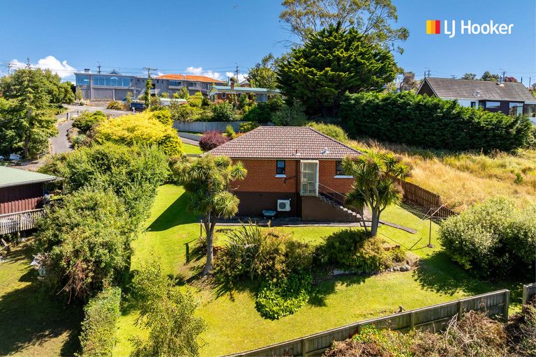 Photo of property in 6 Bone Street, Shiel Hill, Dunedin, 9013