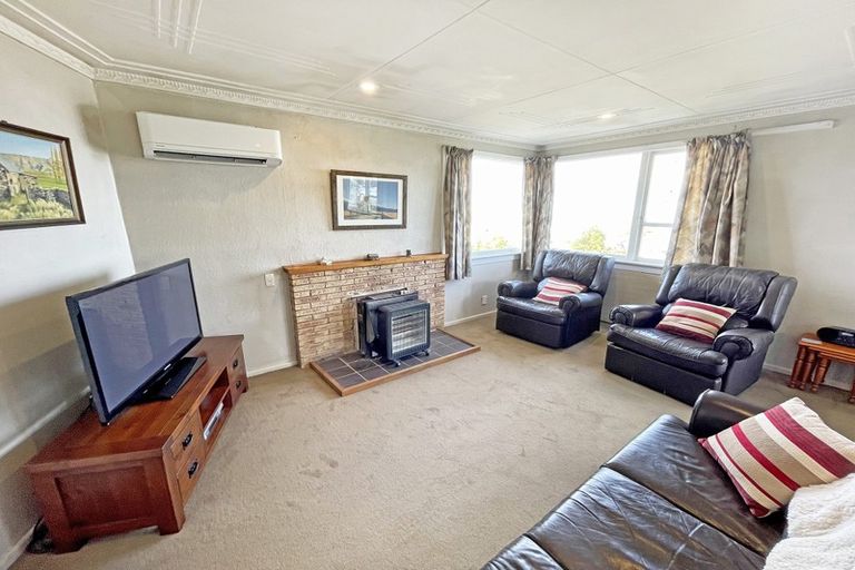 Photo of property in 65 Gilkison Street, Halfway Bush, Dunedin, 9010