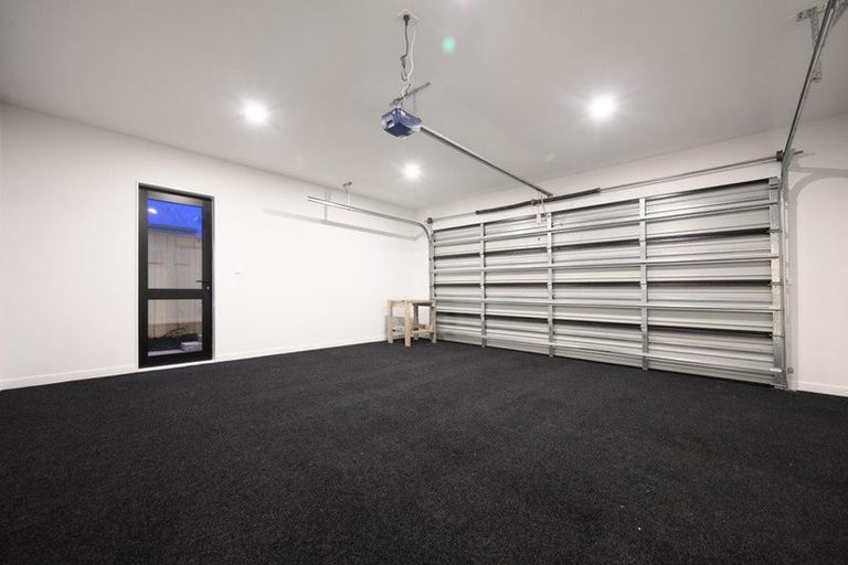 Photo of property in 7 Awa Avenue, Helensville, 0800