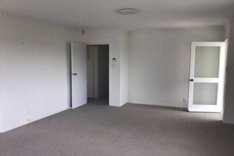 Photo of property in 34a Velma Road, Hillcrest, Auckland, 0627