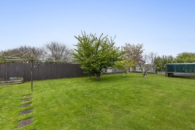 Photo of property in 17 Grey Street, Normanby, Hawera, 4614