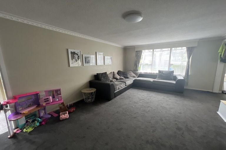 Photo of property in 6 Whitby Street, Burnside, Christchurch, 8053