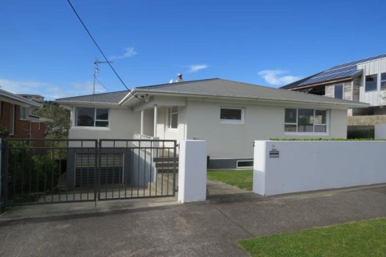 Photo of property in 56 Dorset Avenue, Westown, New Plymouth, 4310