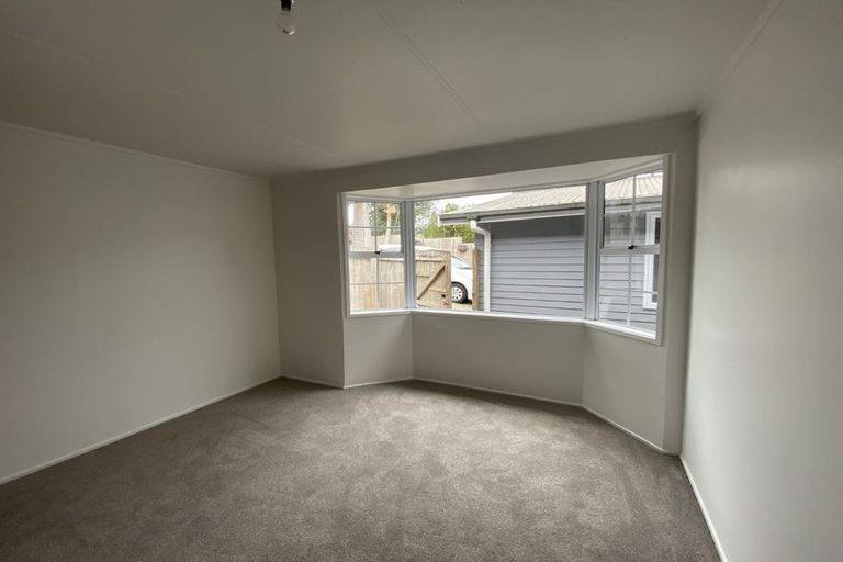 Photo of property in 40 Schnapper Rock Road, Schnapper Rock, Auckland, 0632