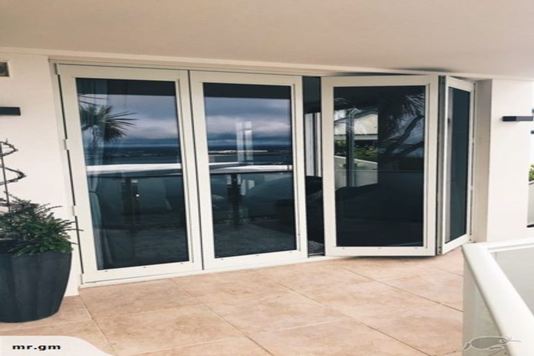 Photo of property in 2 Gazelle Lane, Redcliffs, Christchurch, 8081