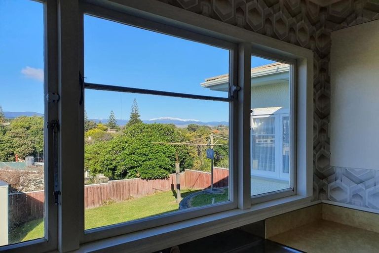 Photo of property in 26 Marine Parade, Otaki Beach, Otaki, 5512