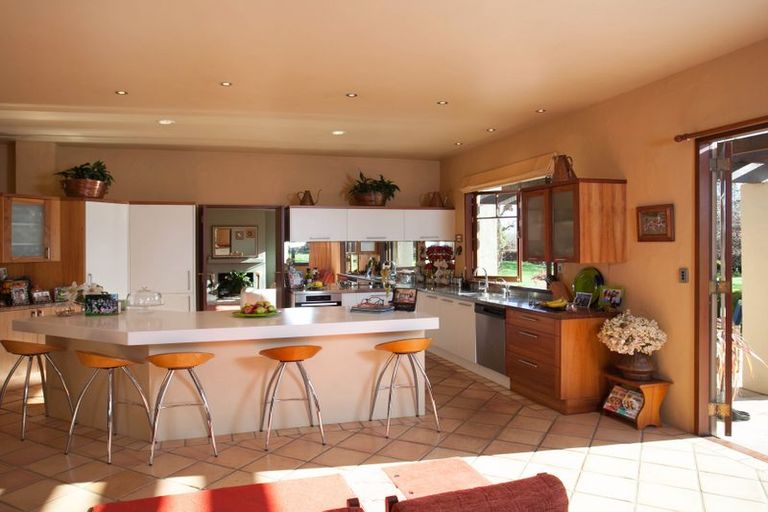 Photo of property in 228 Leger Grove, Te Awamutu, 3875