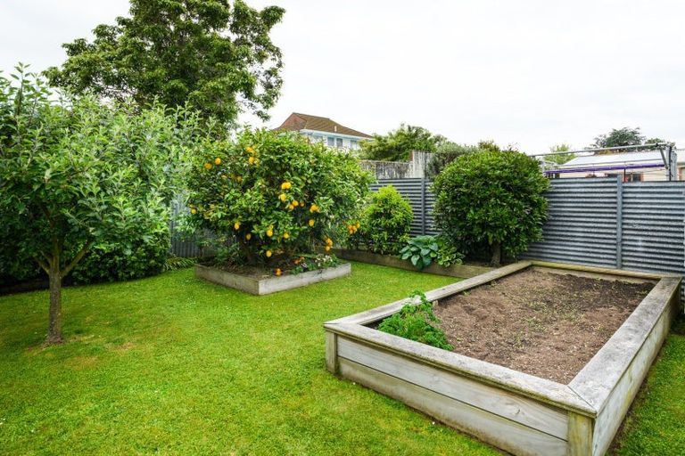 Photo of property in 12 Dewe Avenue, Feilding, 4702