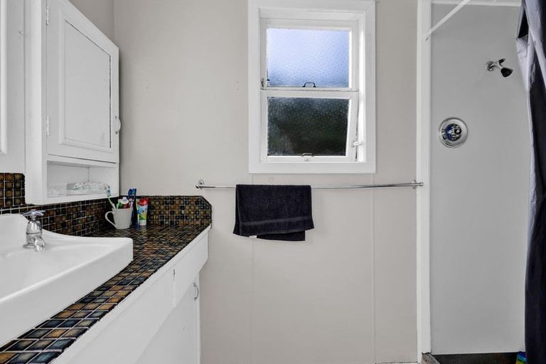 Photo of property in 11 Princes Street, Hawera, 4610