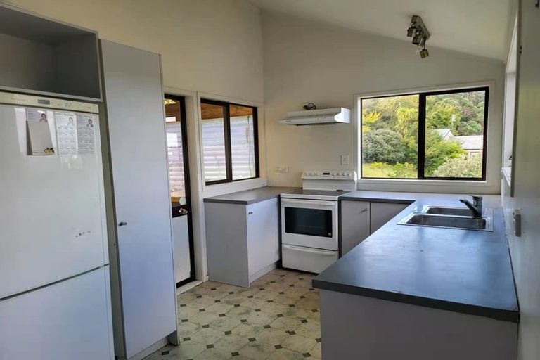 Photo of property in 81 College Road, Northcote, Auckland, 0627