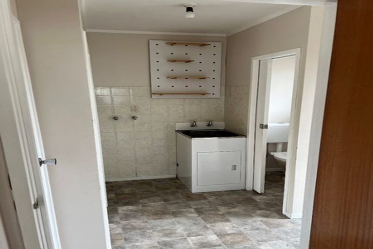 Photo of property in 2/222 Hillside Road, Papatoetoe, Auckland, 2025