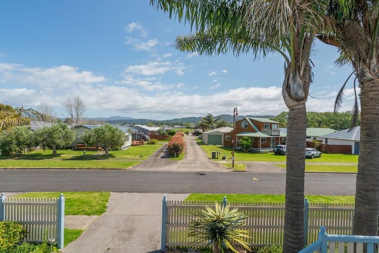 Photo of property in 5 Pipi Dune, Whitianga, 3510