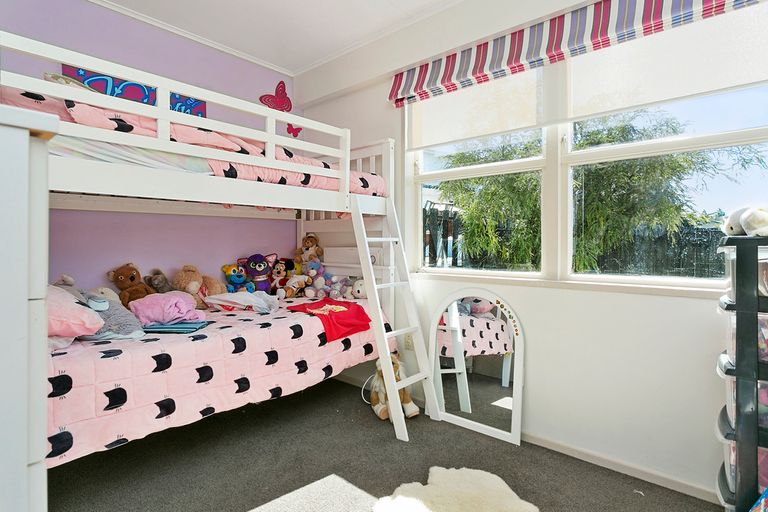 Photo of property in 308a Shakespeare Street, Leamington, Cambridge, 3432