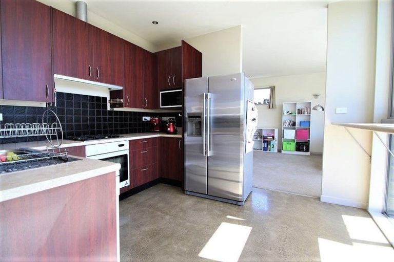 Photo of property in 15a Primrose Street, Northcote, Christchurch, 8052