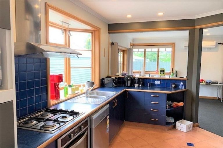 Photo of property in 33 Buccleugh Street, Phillipstown, Christchurch, 8011