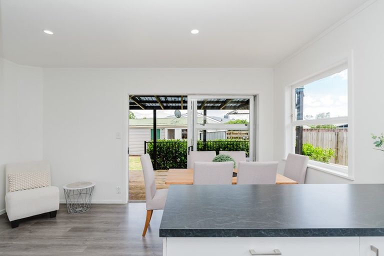 Photo of property in 21 Jeanette Street, Glenview, Hamilton, 3206