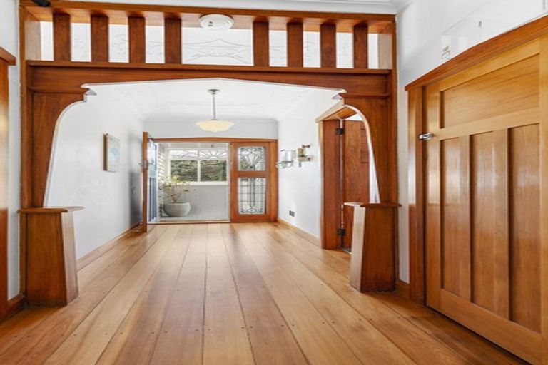 Photo of property in 186 Darlington Road, Miramar, Wellington, 6022