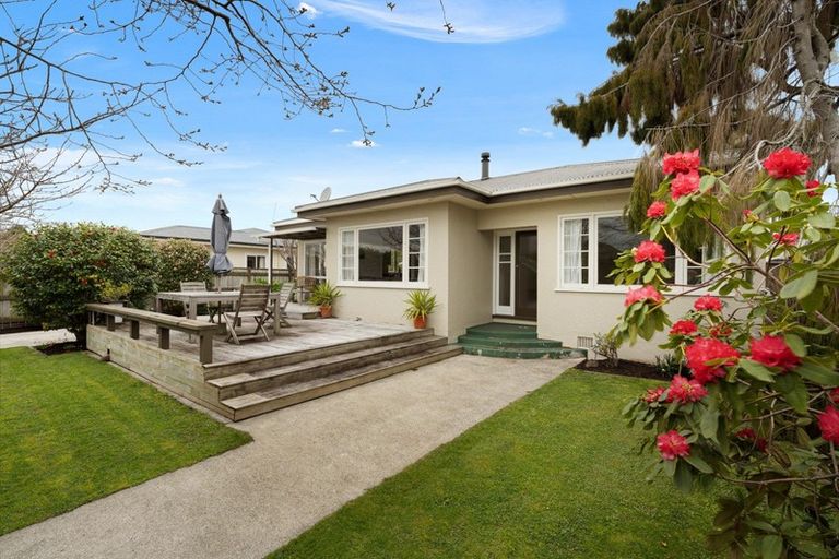 Photo of property in 75 Guy Avenue, Takaro, Palmerston North, 4410