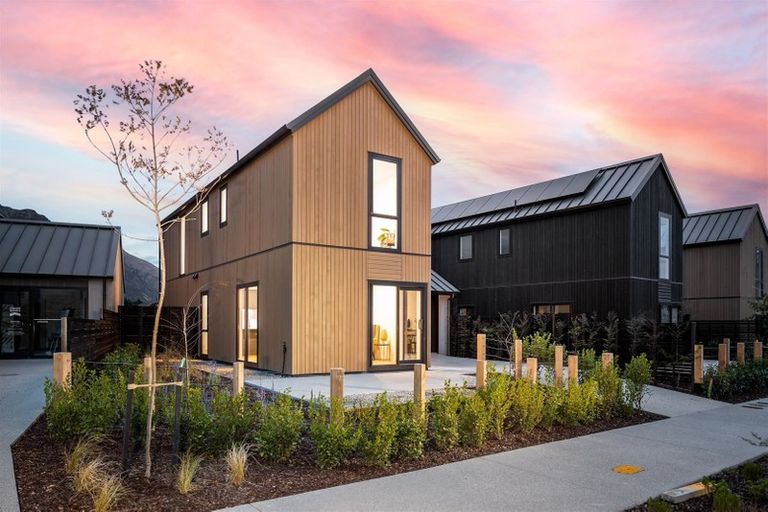 Photo of property in 15 Mulholland Drive, Darfield, 7571