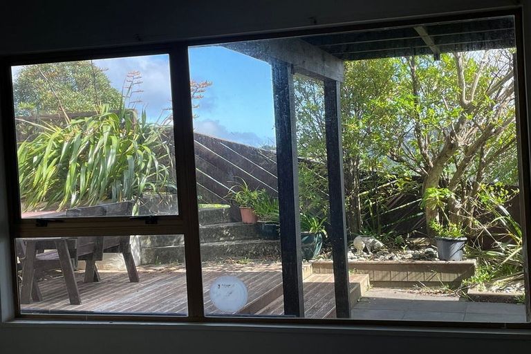 Photo of property in 10 Kilsyth Street, Karori, Wellington, 6012