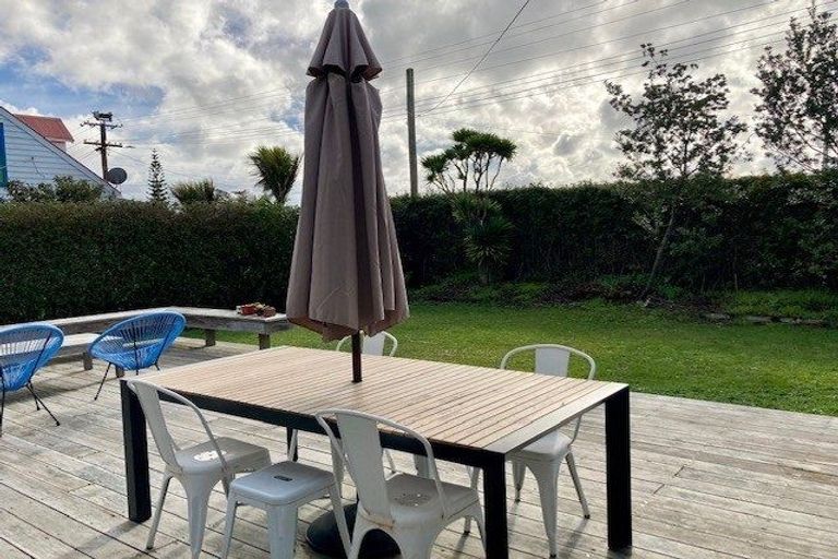 Photo of property in 6 Insley Street, Mangawhai, 0505