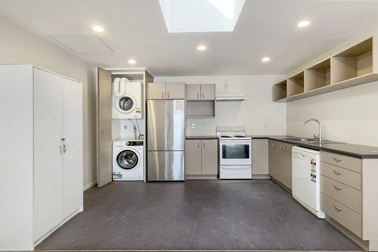 Photo of property in 3/7 Hall Avenue, Newtown, Wellington, 6021