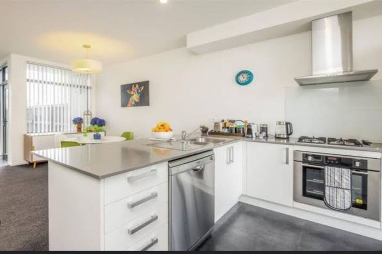 Photo of property in 57 Battalion Drive, Papakura, 2110