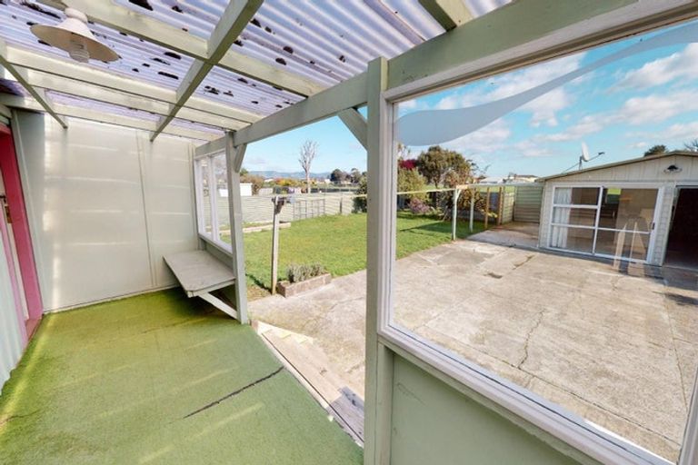 Photo of property in 20 Esk Street, Roslyn, Palmerston North, 4414