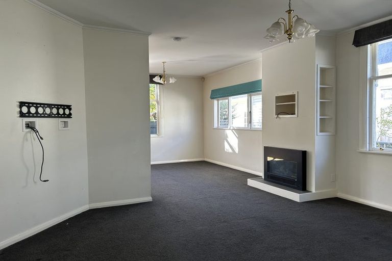 Photo of property in 51 Rotherham Terrace, Miramar, Wellington, 6022