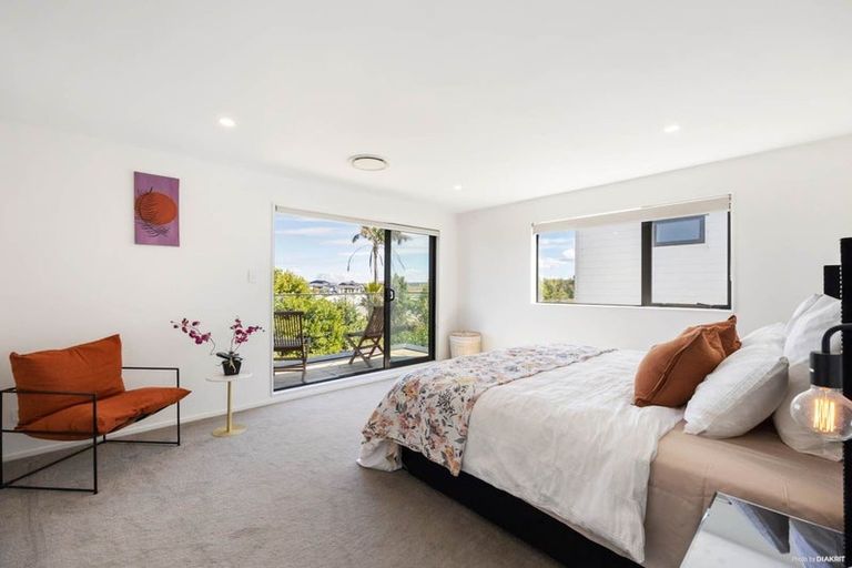 Photo of property in 12 Rapunga Drive, Hobsonville, Auckland, 0616