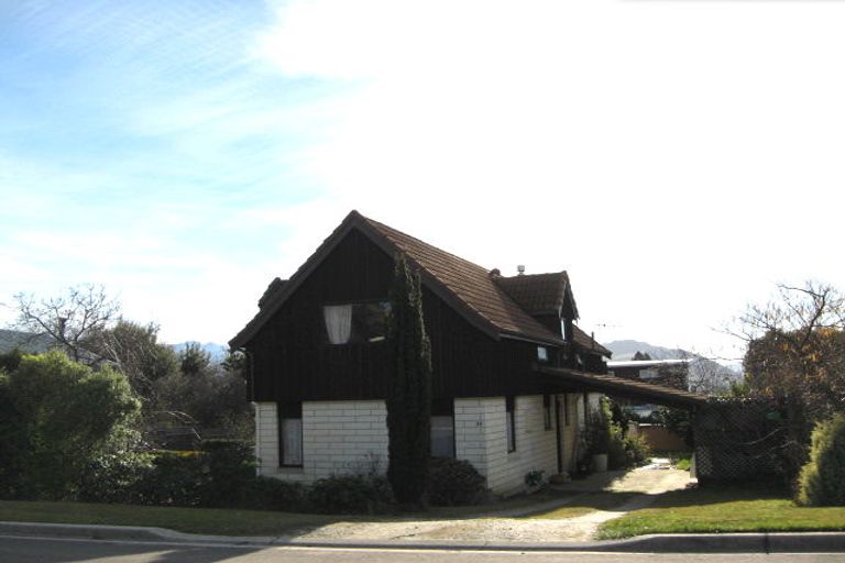 Photo of property in 36 Kennedy Crescent, Wanaka, 9305