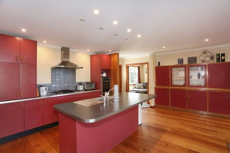 Photo of property in 41 Pukepapa Road, Marton, 4710