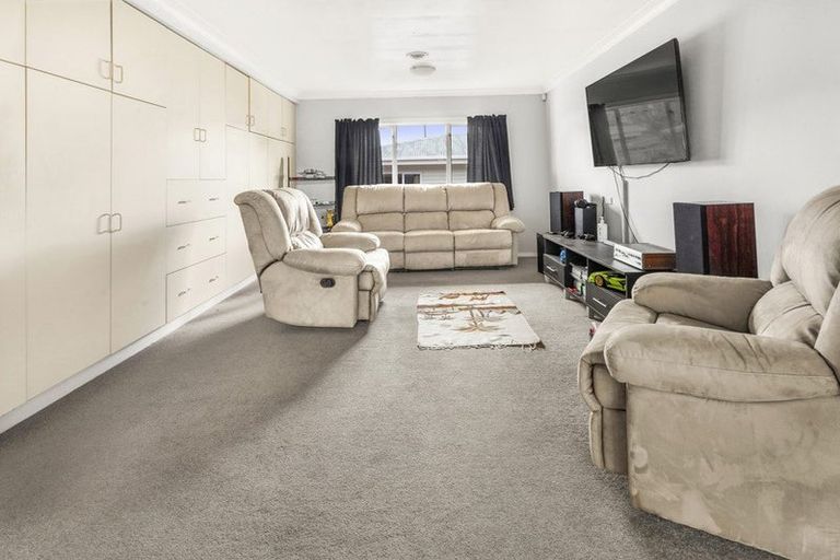 Photo of property in 19 Bolmuir Road, Forest Lake, Hamilton, 3200