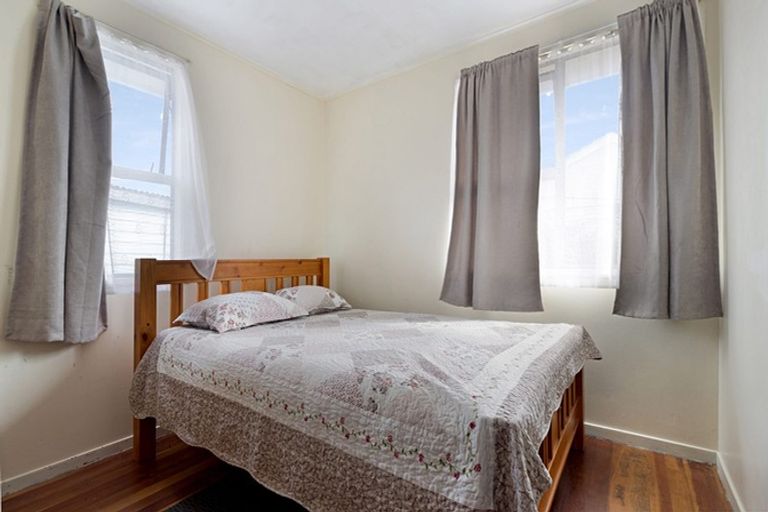 Photo of property in 48 Ferguson Street, Mangere East, Auckland, 2024