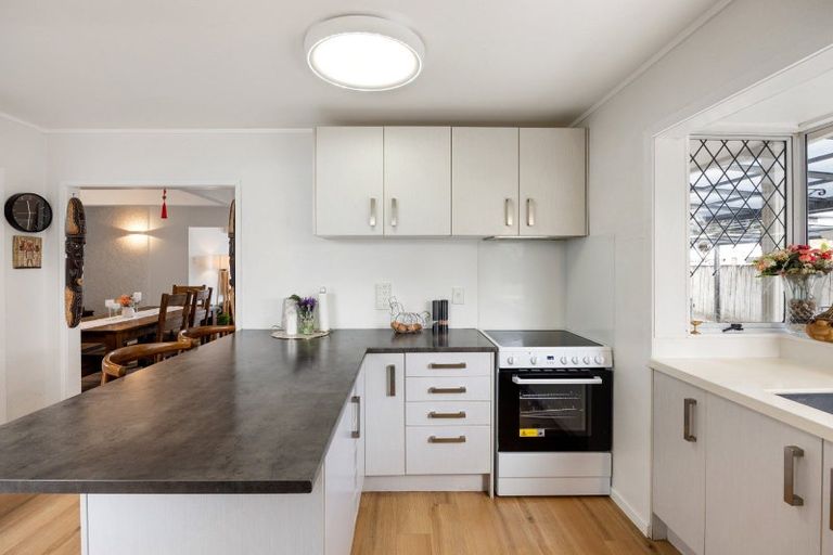 Photo of property in 1b Oak Avenue, Nawton, Hamilton, 3200