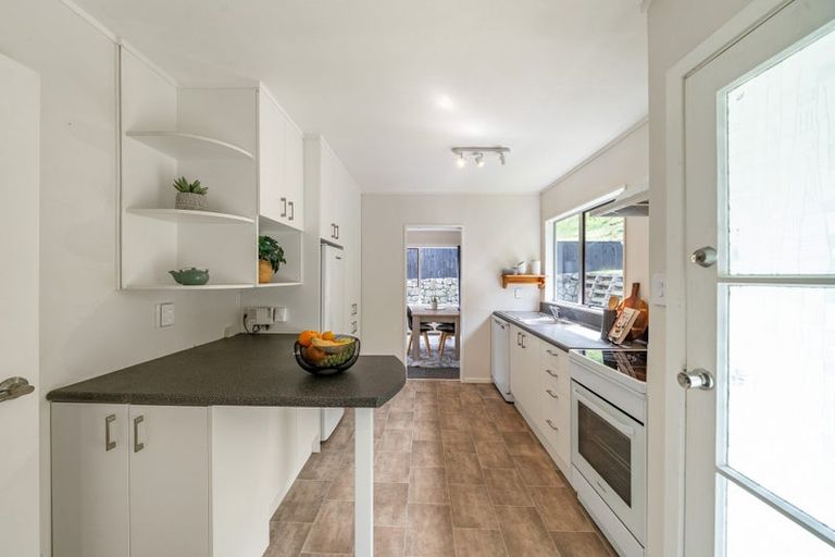 Photo of property in 9 Venus Place, Whitby, Porirua, 5024