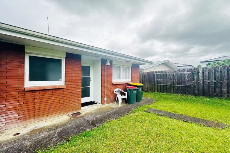 Photo of property in 22 Grande Vue Road, Hillpark, Auckland, 2102