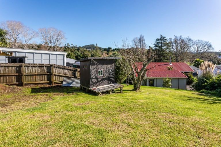 Photo of property in 111 Tirohanga Drive, Whangamata, 3620