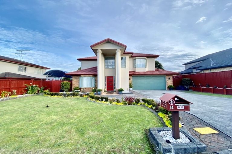 Photo of property in 14 Franshell Crescent, East Tamaki, Auckland, 2013