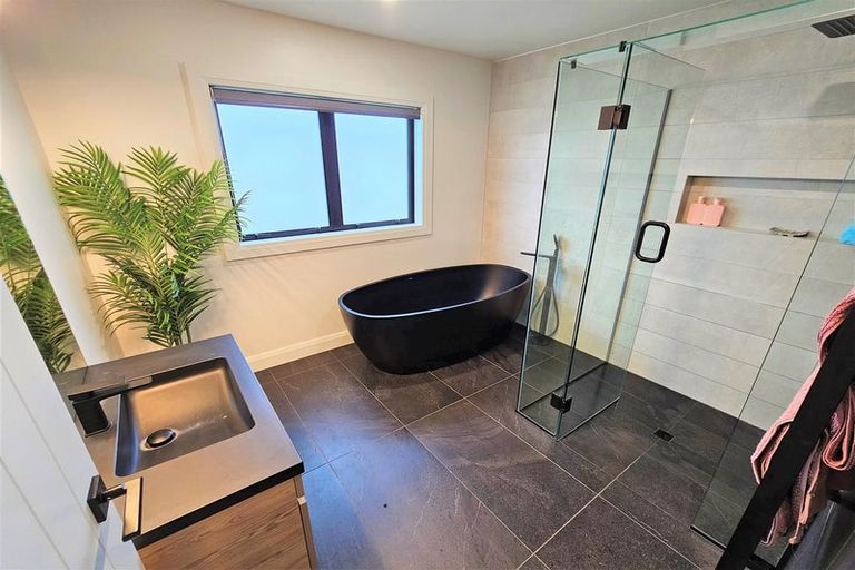 Photo of property in 139 Ngaio Drive, Matarangi, Whitianga, 3592