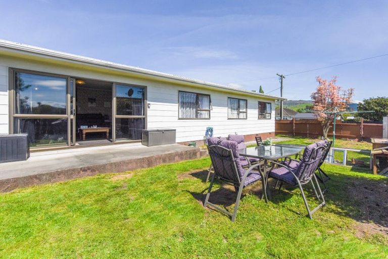 Photo of property in 1 Kauri Street, Stoke, Nelson, 7011
