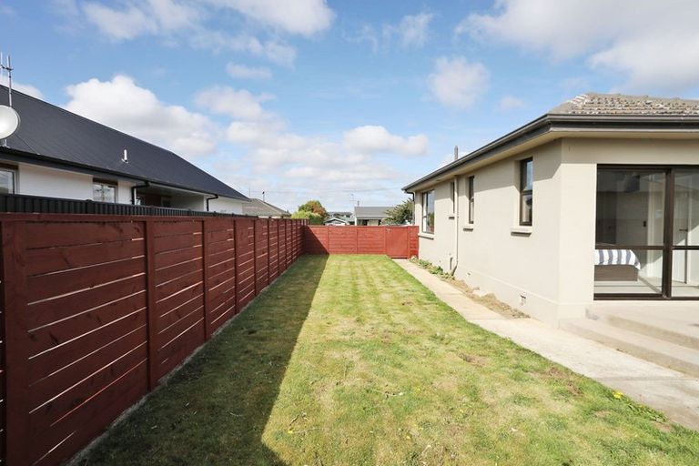 Photo of property in 16 Huia Street, Waikiwi, Invercargill, 9810