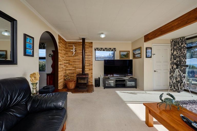 Photo of property in 136 Esplanade, Kaikoura, 7300