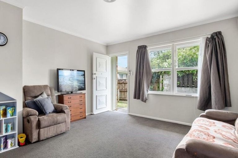 Photo of property in 45b Cameron Road, Hamilton East, Hamilton, 3216