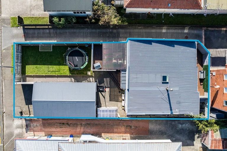 Photo of property in 13 Main Road, Titahi Bay, Porirua, 5022