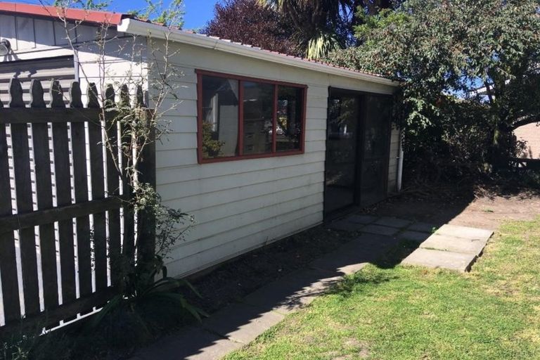 Photo of property in 22 Brynley Street, Hornby, Christchurch, 8042