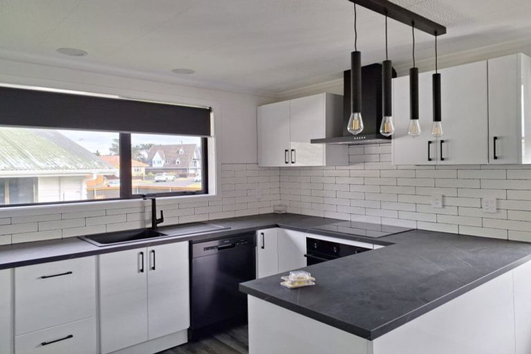 Photo of property in 5 Dakota Place, Waldronville, Dunedin, 9018